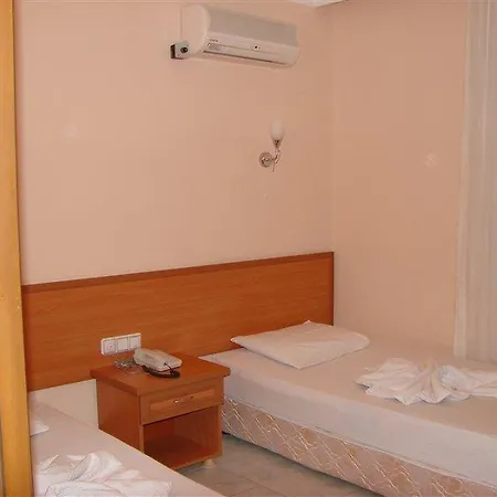 Mirage Apartment *